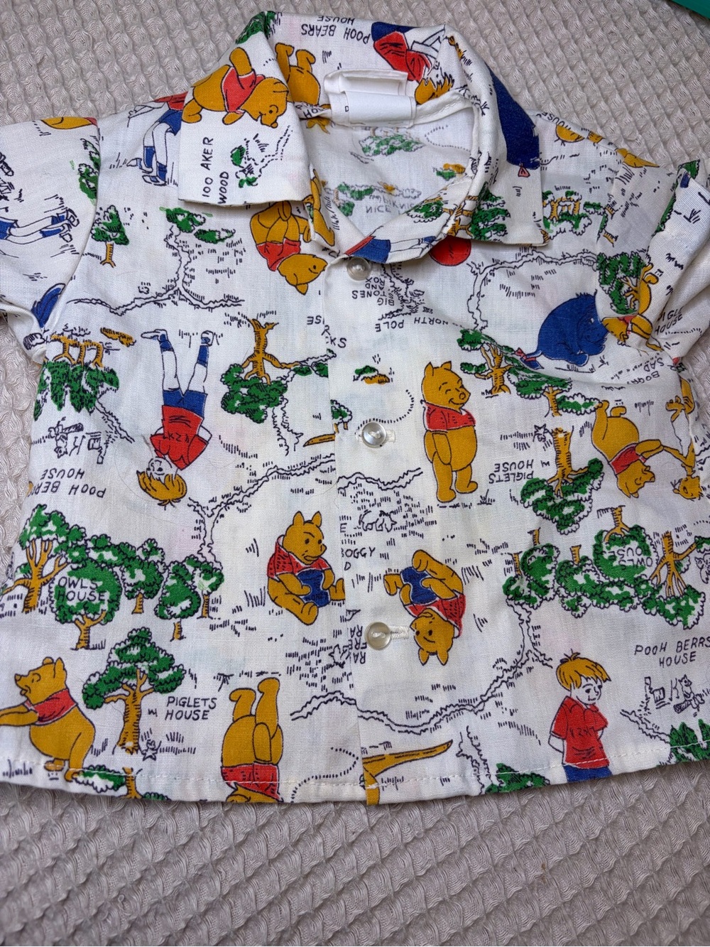 1970s Vintage Disney, Winnie the Pooh Collection, toddler button down shirt - Picture 6 of 11